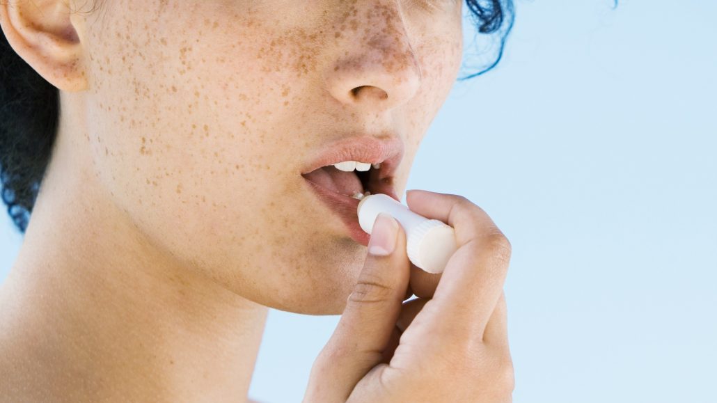 3-things-to-know-if-tiny-bumps-on-lips-feel-like-sandpaper-healthy