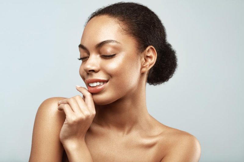 7 Castor Oil Benefits for Your Skin Healthy Huemans