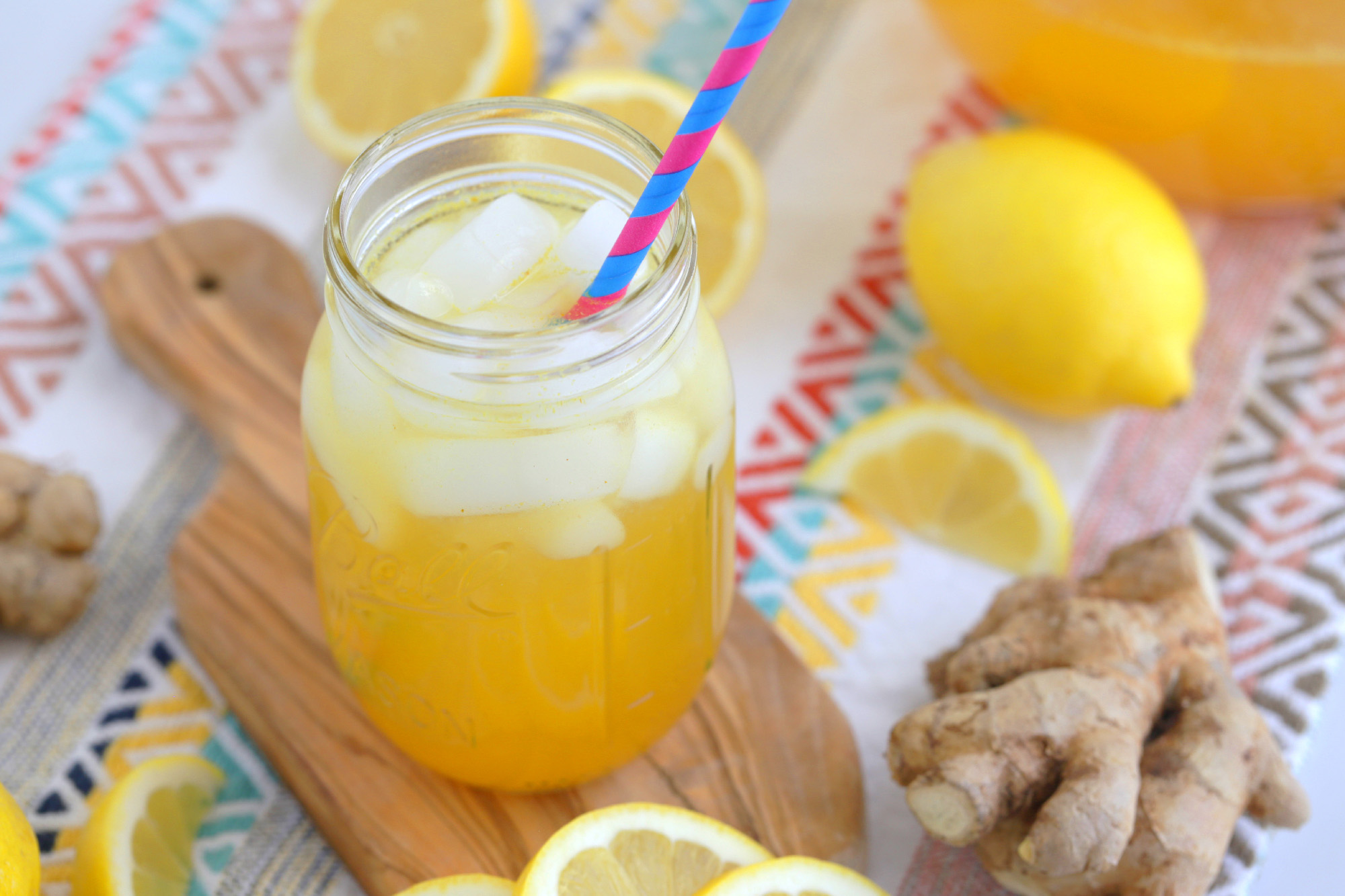 Spicy Turmeric Lemonade For All 3 Ayurvedic Doshas Healthy Huemans